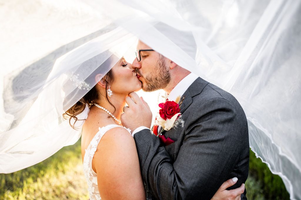 Colorado Wedding Photographer Colorado Wedding Photographer